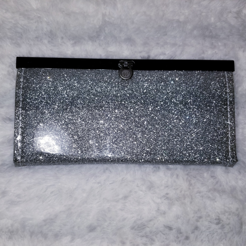 🔥Glitter Look Wallet Silver